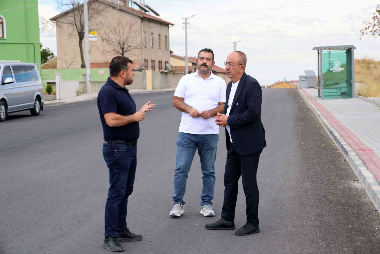 Meram’da uzak - yakın ayrımı bitti! Mustafa Kavuş tek günde 6 mahalleyi birden gezdi 12